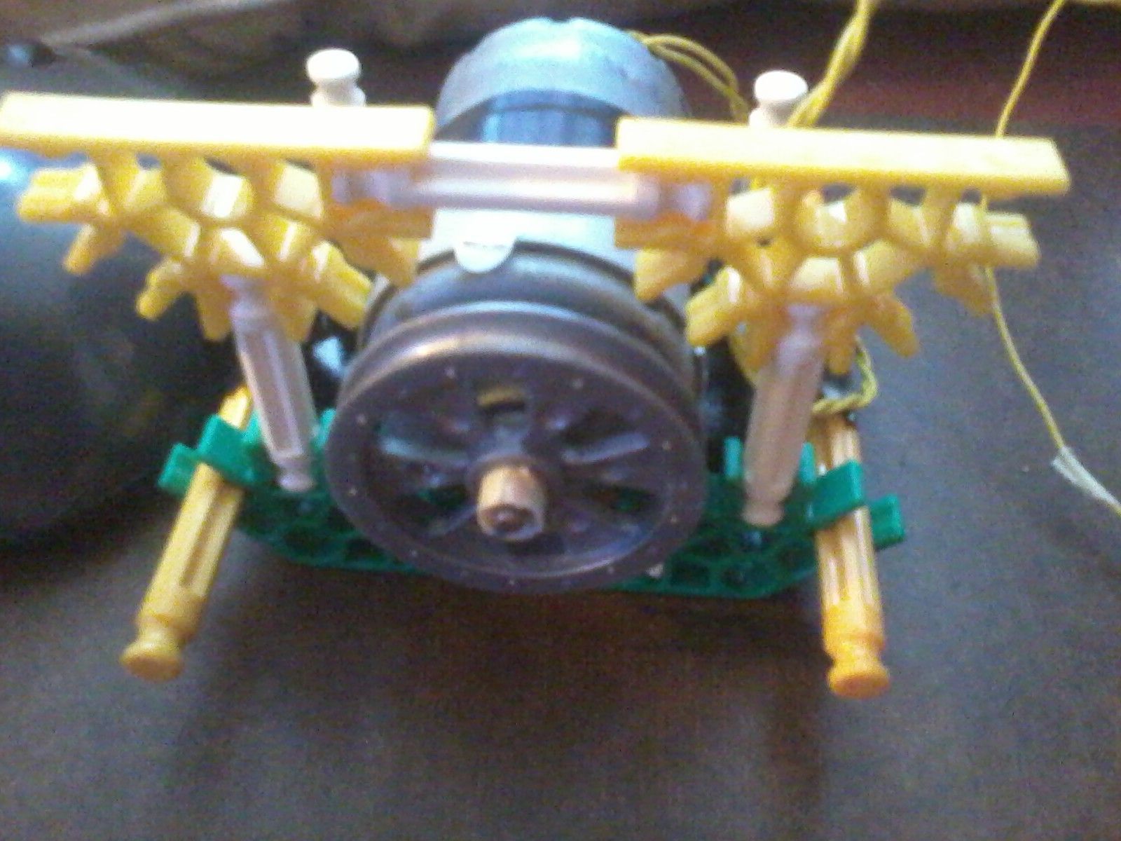 Build Your Own K'nex Motor 5 Steps Instructables