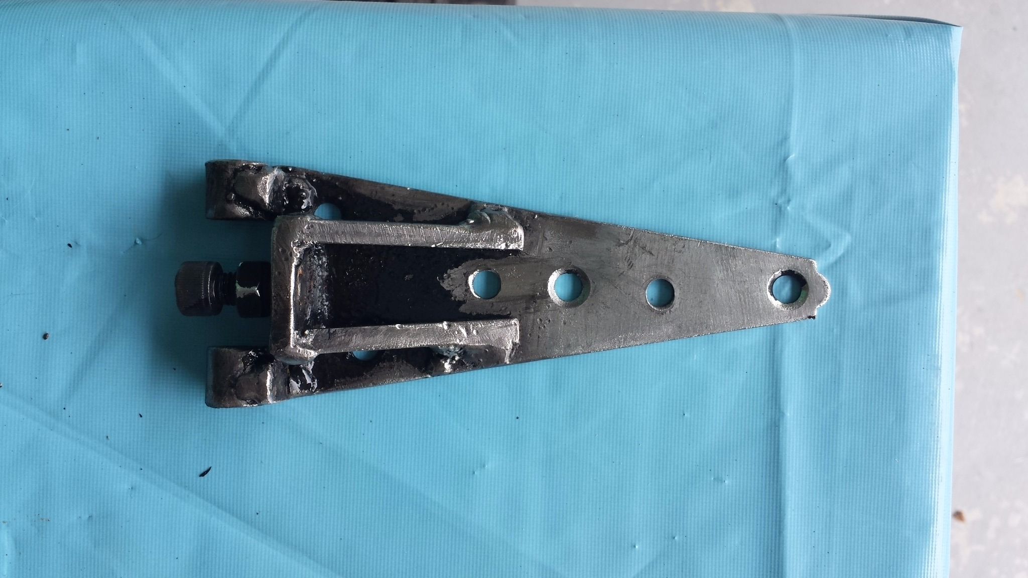 Motorcycle Backrest Hardware Mod : 6 Steps - Instructables