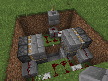 How to Make a Minecraft Bedrock 2x2 Piston Trapdoor (no Slimes or Honey ...