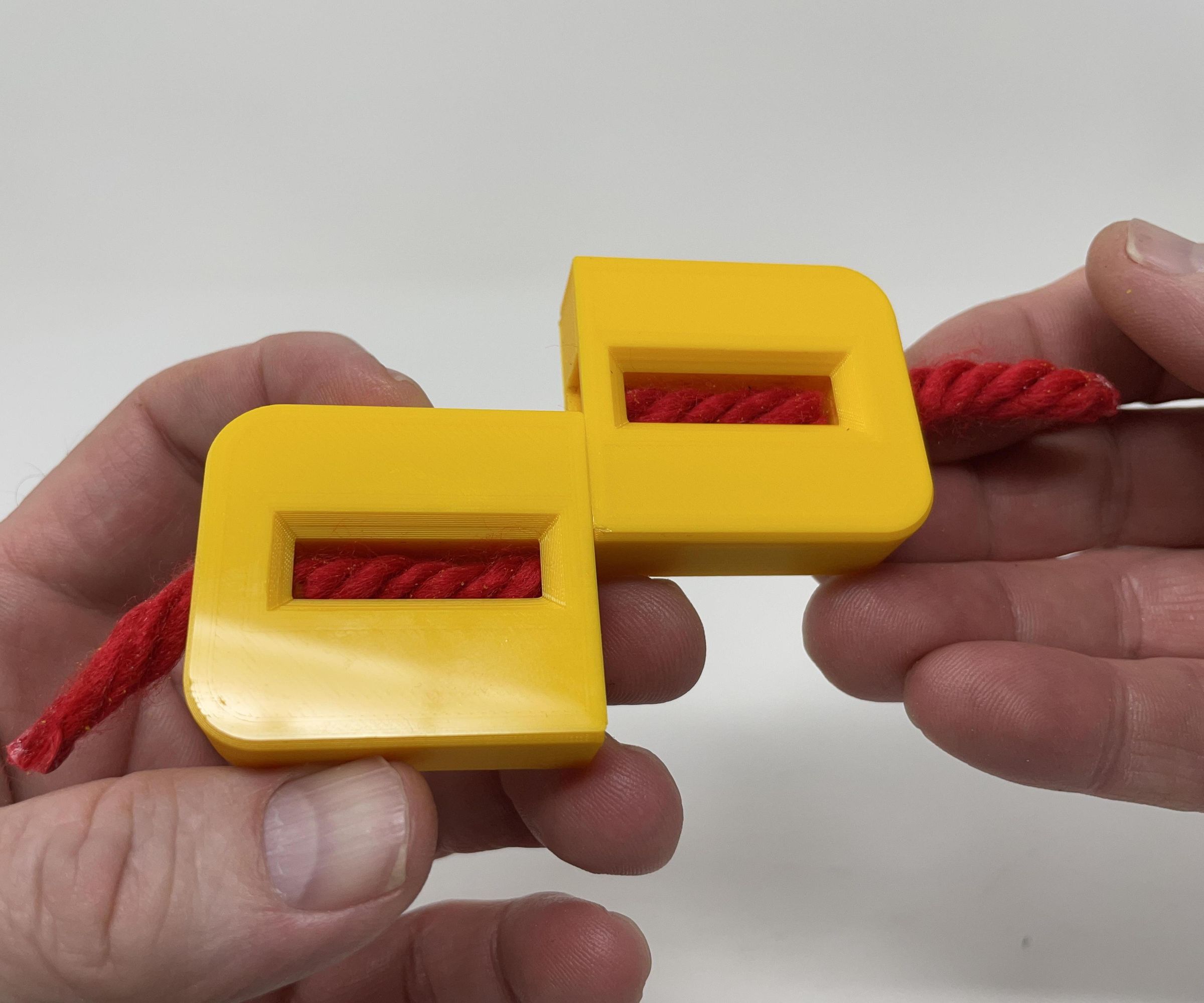 3D Printed Rope Puzzler