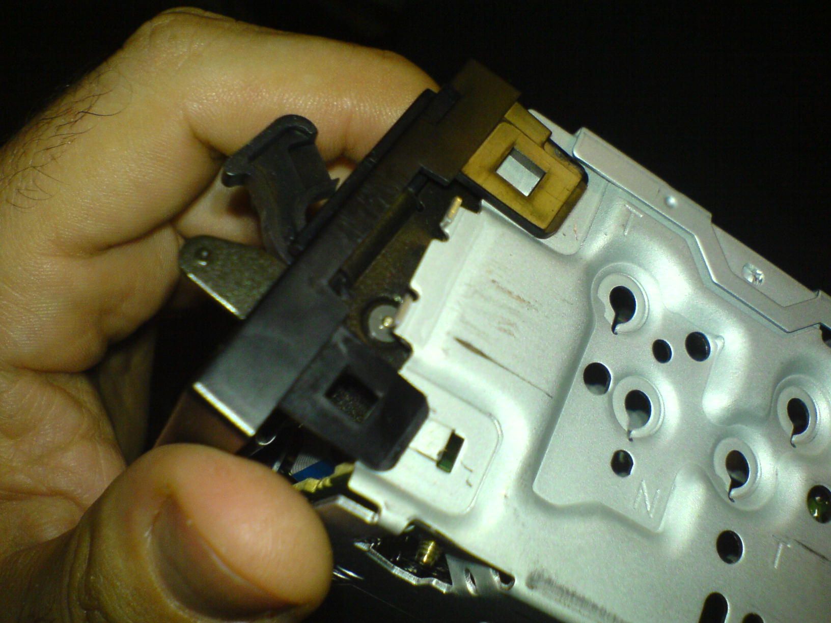 Does Your Car Cdplayer Skip Tracks or Freezes While Playing? 5 Steps