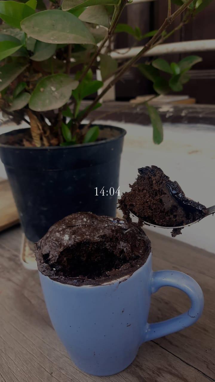 MUG CAKE IN MICROWAVE.