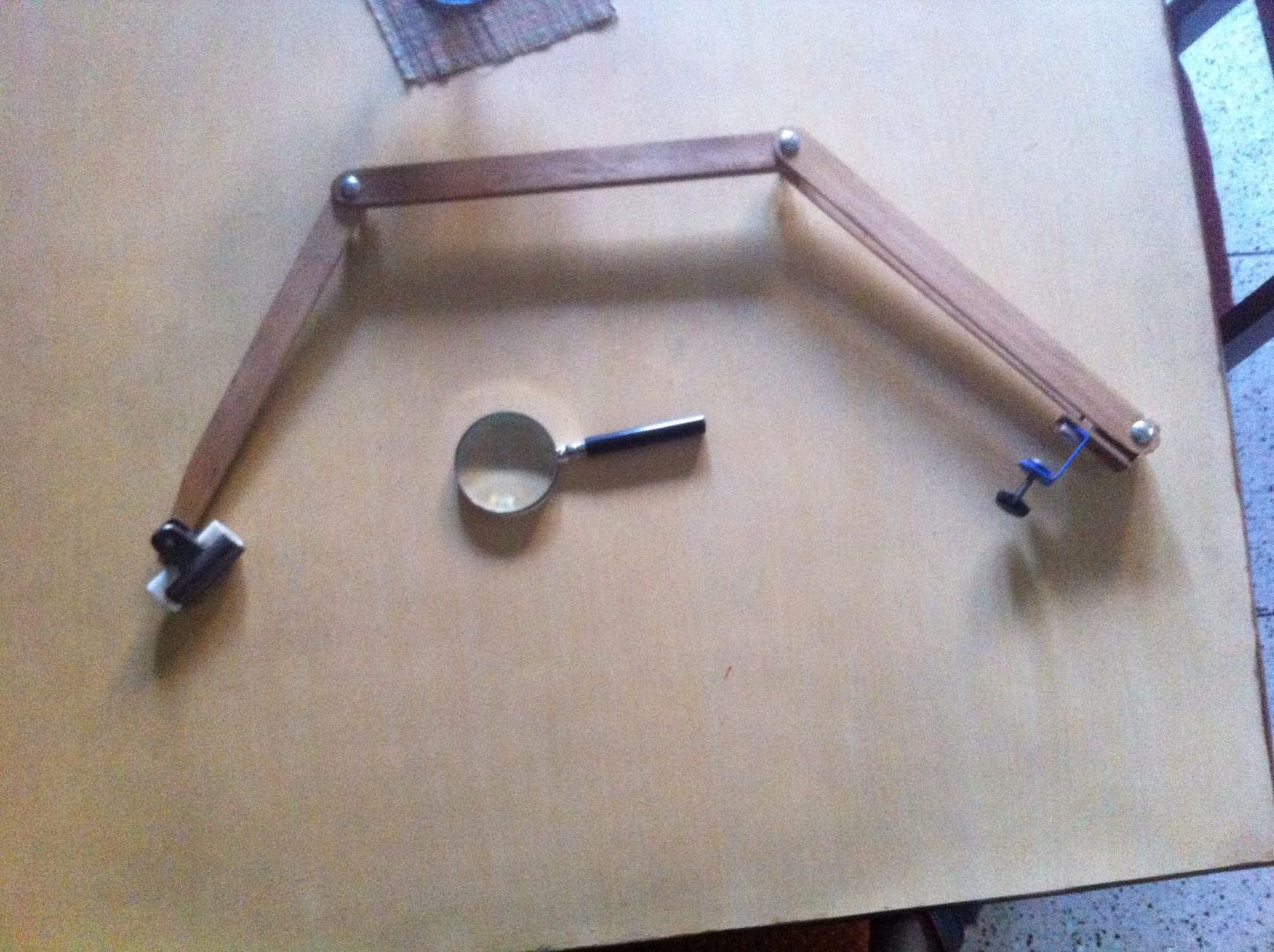 Magnifying Glass Holder 7 Steps Instructables