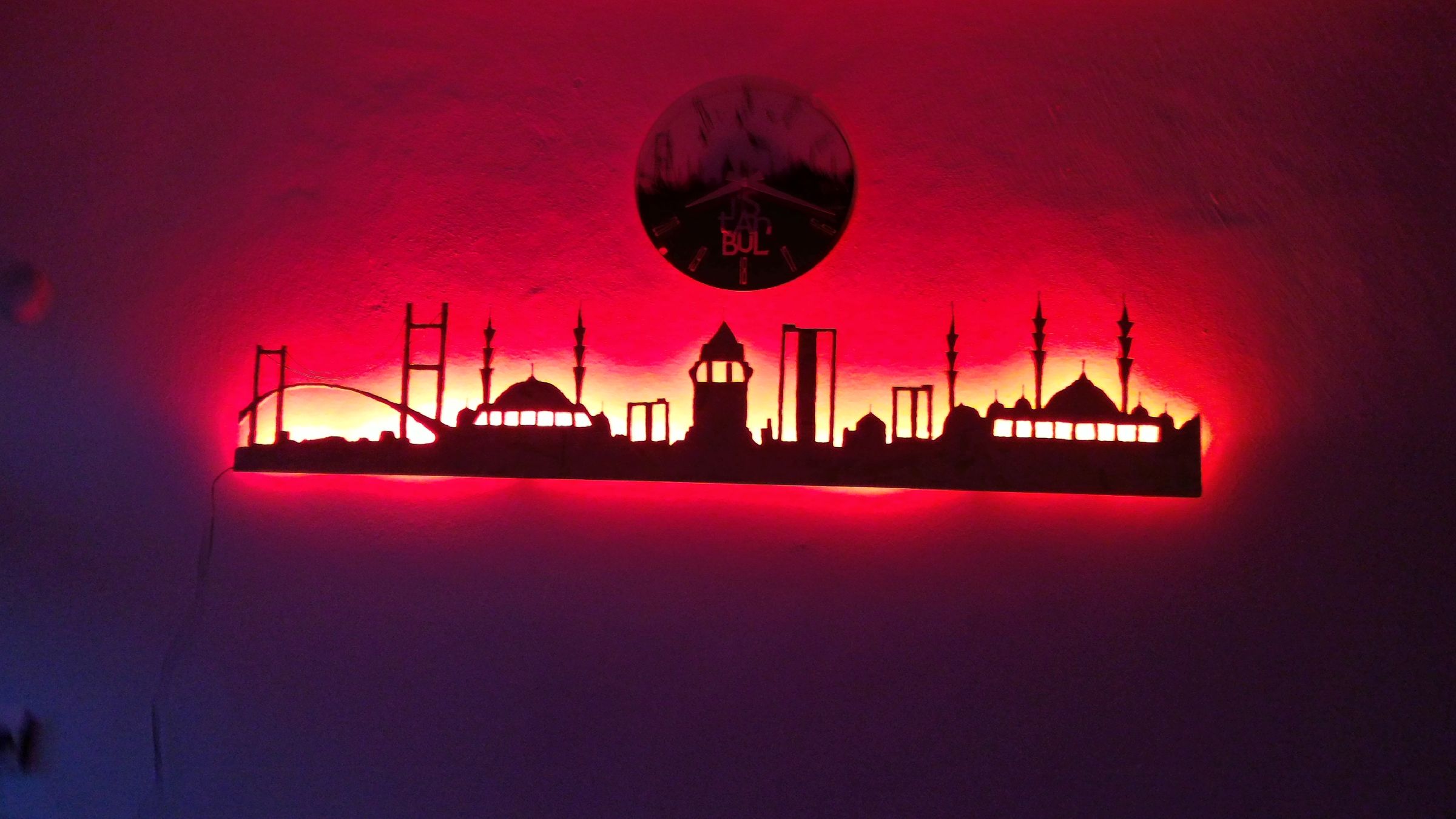Istanbul City Wall Skyline (plywood)