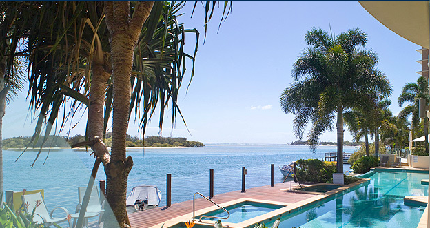 Comfortable Sunshine Coast Holiday Houses
