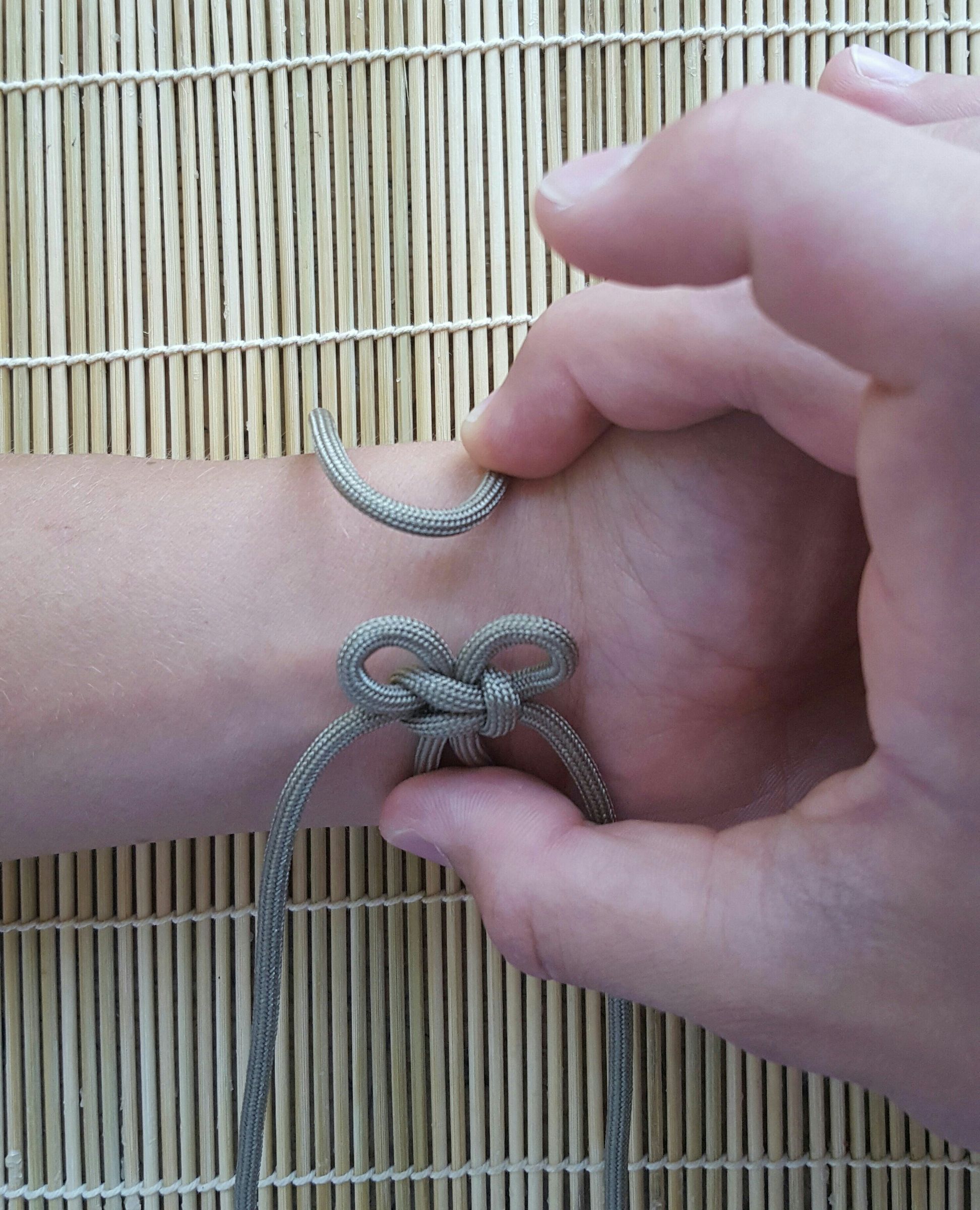 Bracelet Paracord Style Mad Max Réglable Fait Main En Nylon - Vert Et Gris