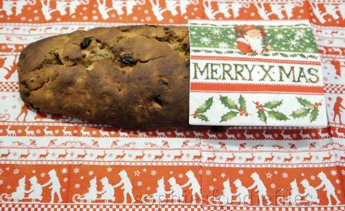  Baking the Vegan Christmas Stollen in the Oven!