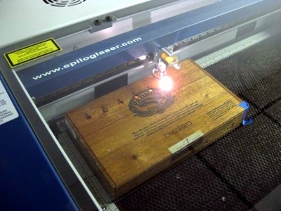 Cut the Cigar Box With the Laser Cutter