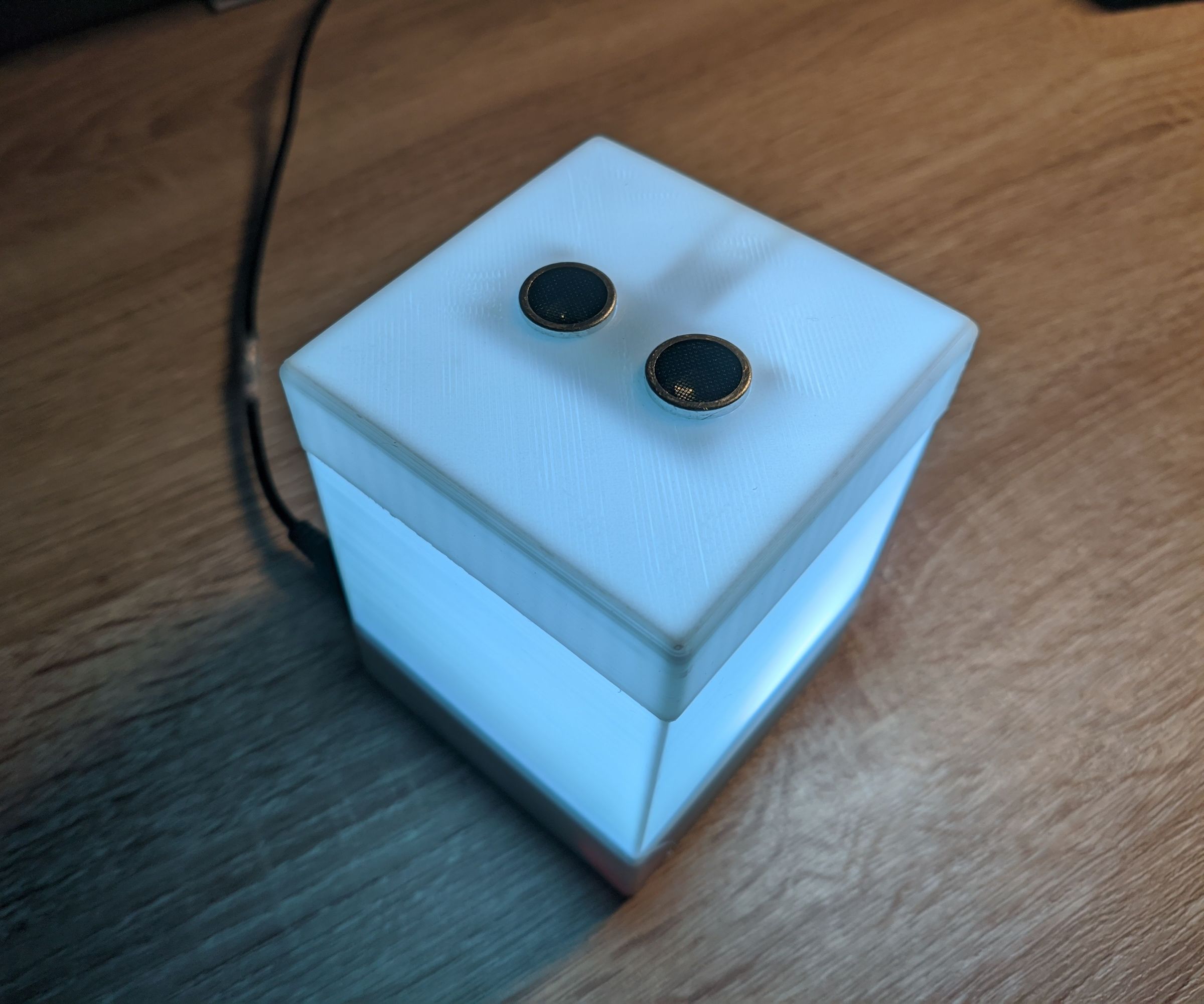Touchless Multicolor Lamp