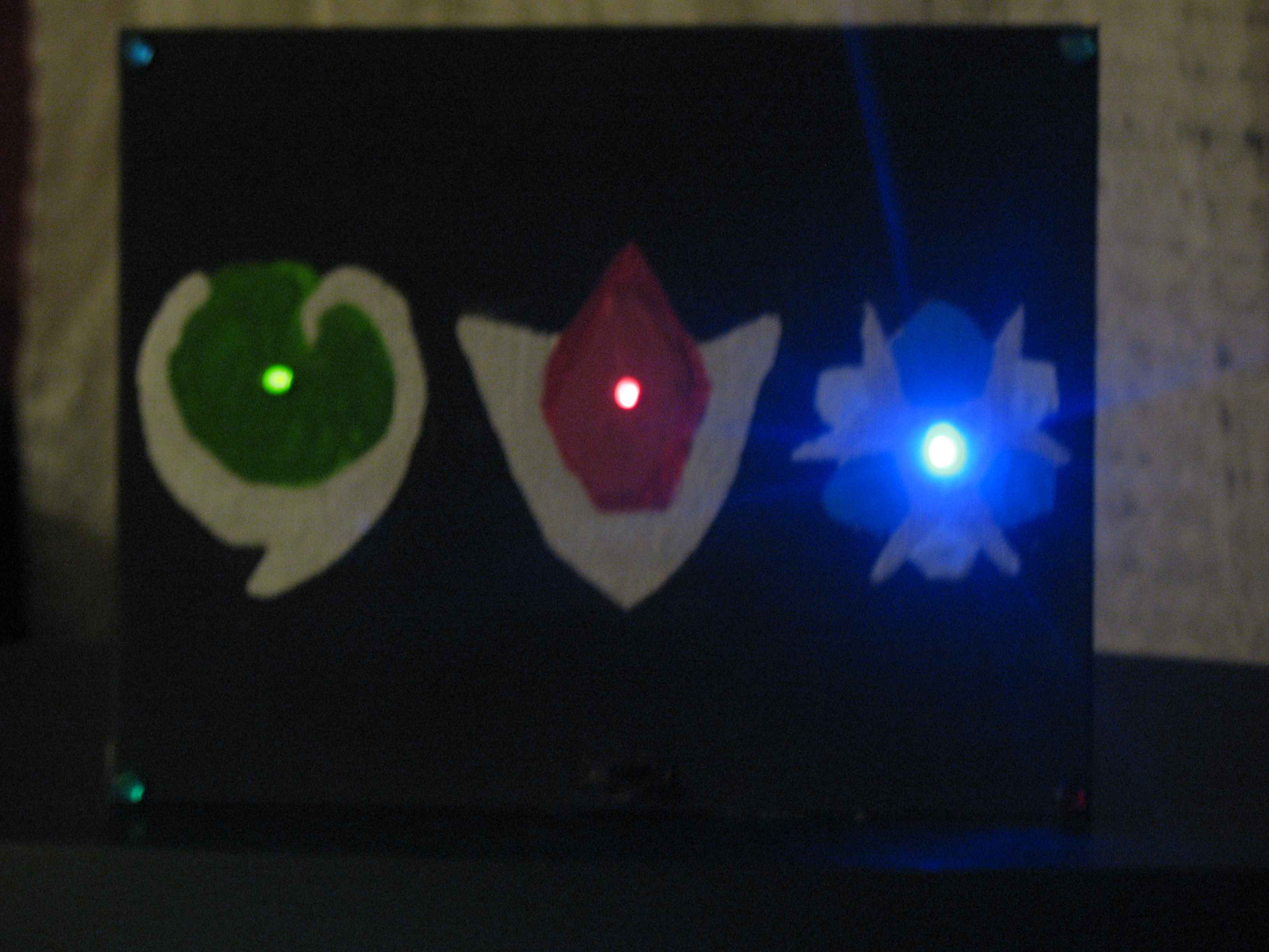LED Painting of the Spiritual Stones (Zelda)