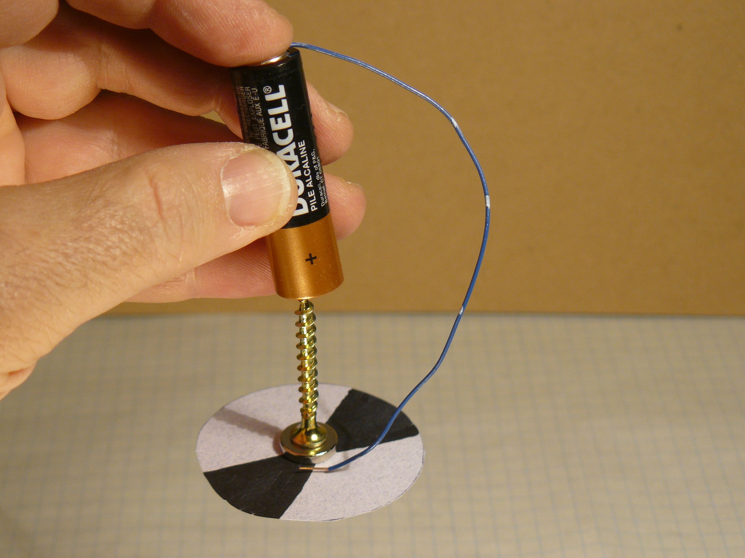 Super Simple Unipole Motor