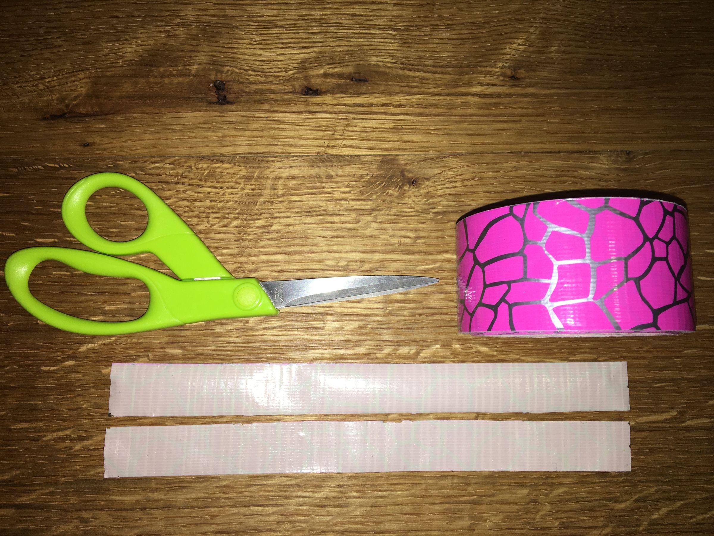 Duct Tape Pencil Case With Pocket and Ruffles 16 Steps (with Pictures