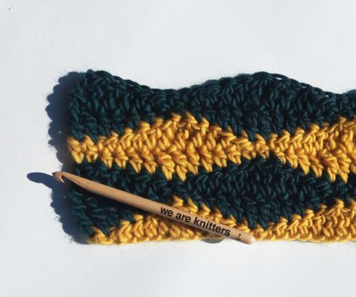 How to Crochet 2 Color Wave Stitch