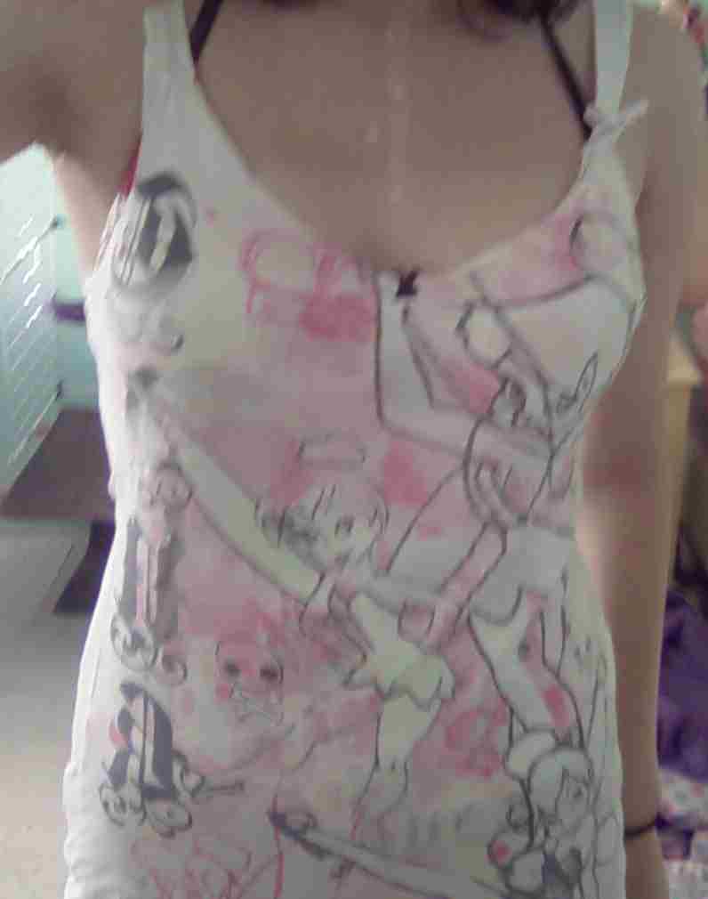 How to Turn a Fitted Tshirt Into a Cami 6 Steps Instructables