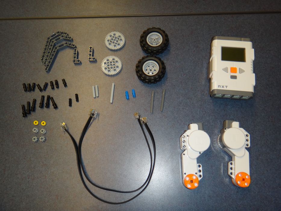 How to Build and Program a NXT Lego Robot : 23 Steps - Instructables