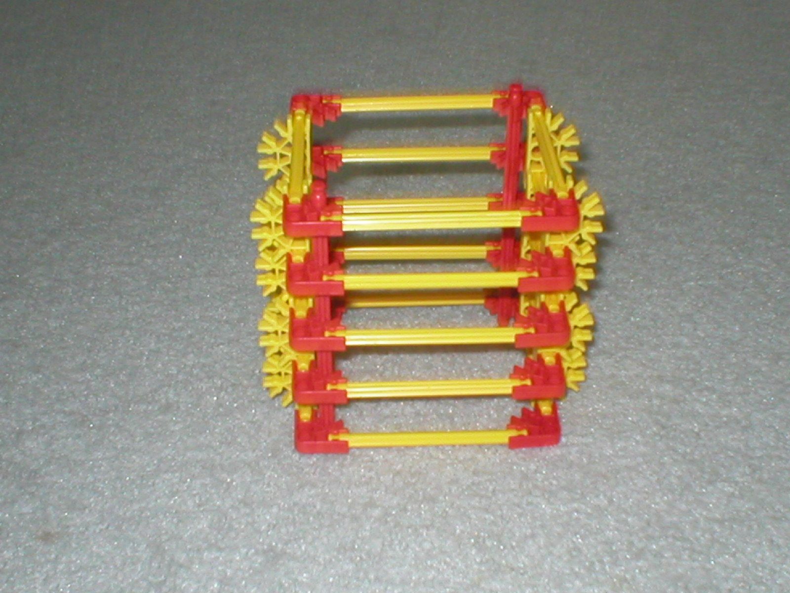 Knex Leg Amour