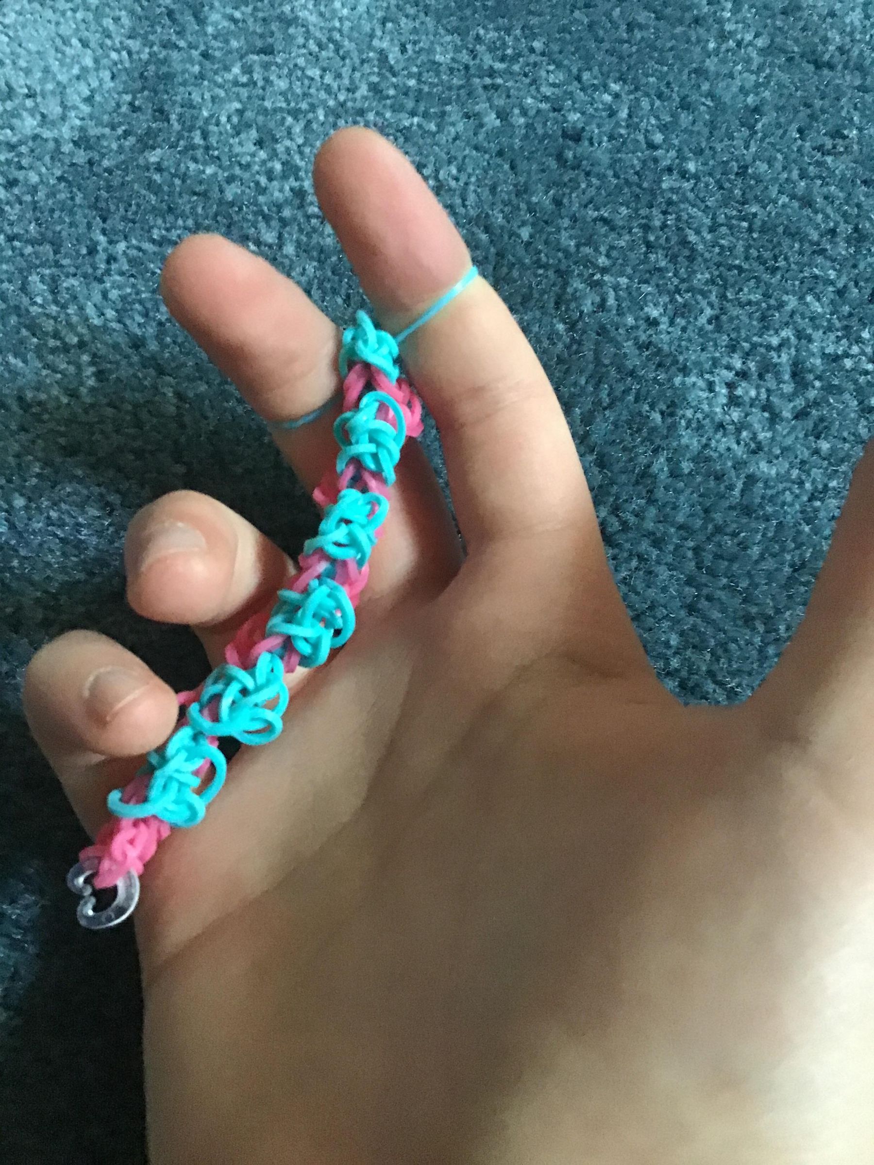 Rainbow Loom ZigZag Bracelet 14 Steps Instructables