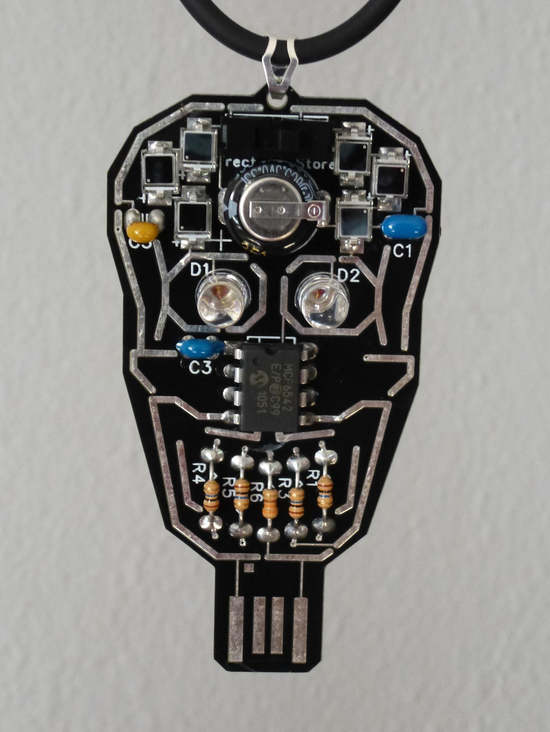 Solar Powered SKULL Blinky LED Pendant Jewelry