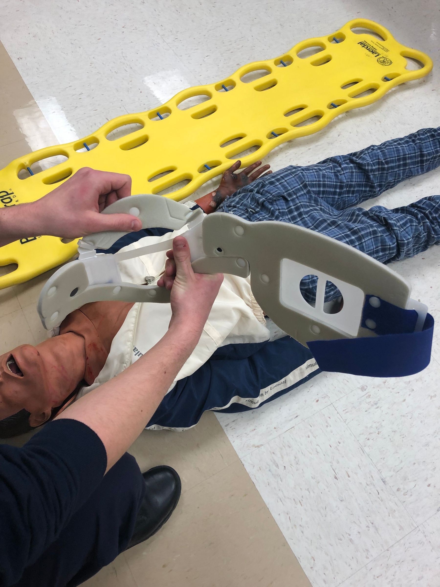 How to Backboard a Patient 5 Steps Instructables