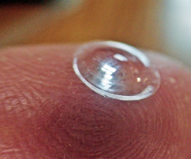 Silicone lens for smartphone microscope