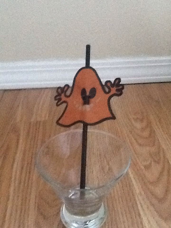 Halloween Straw Decoration