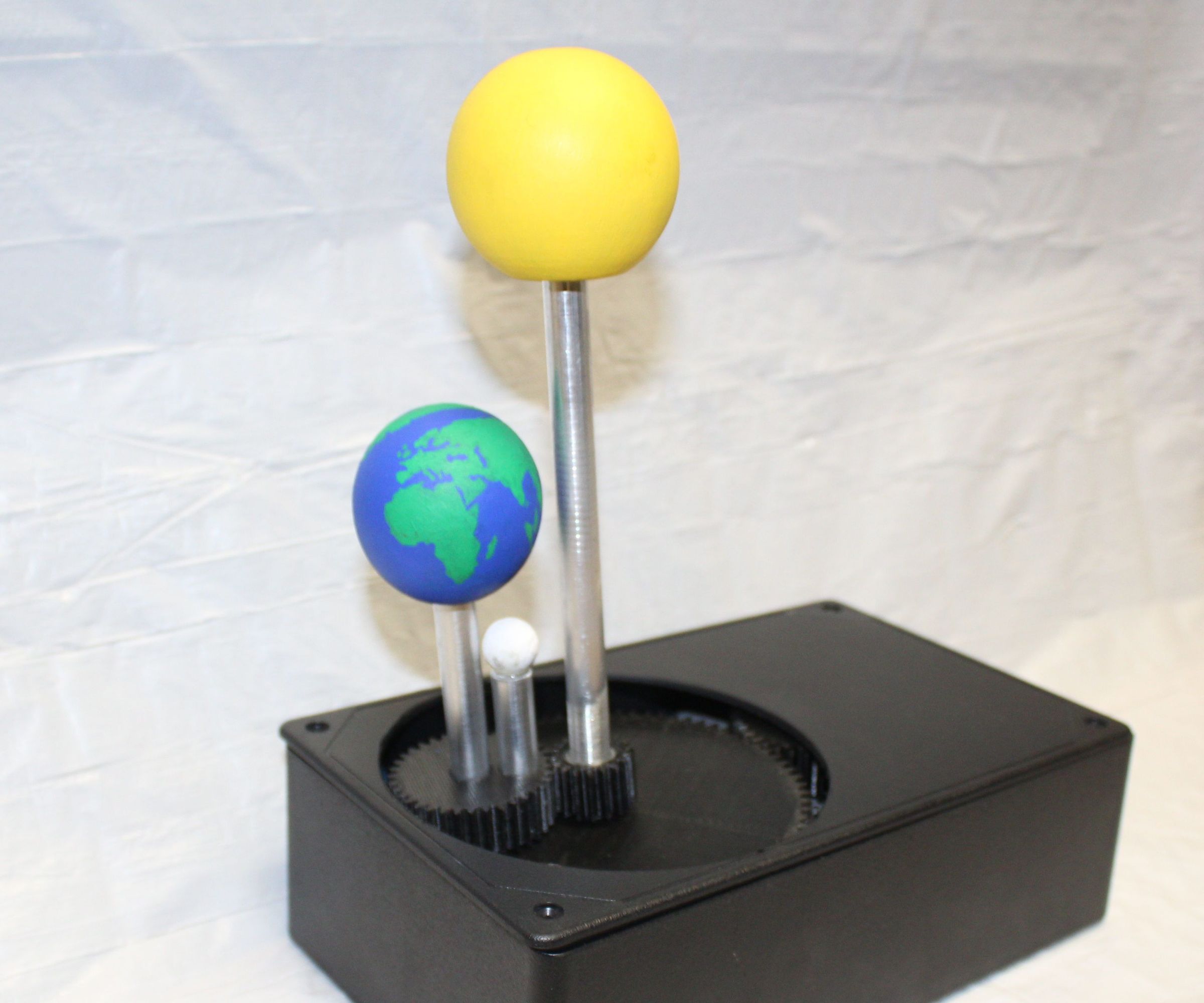 Sound Activated Planetarium