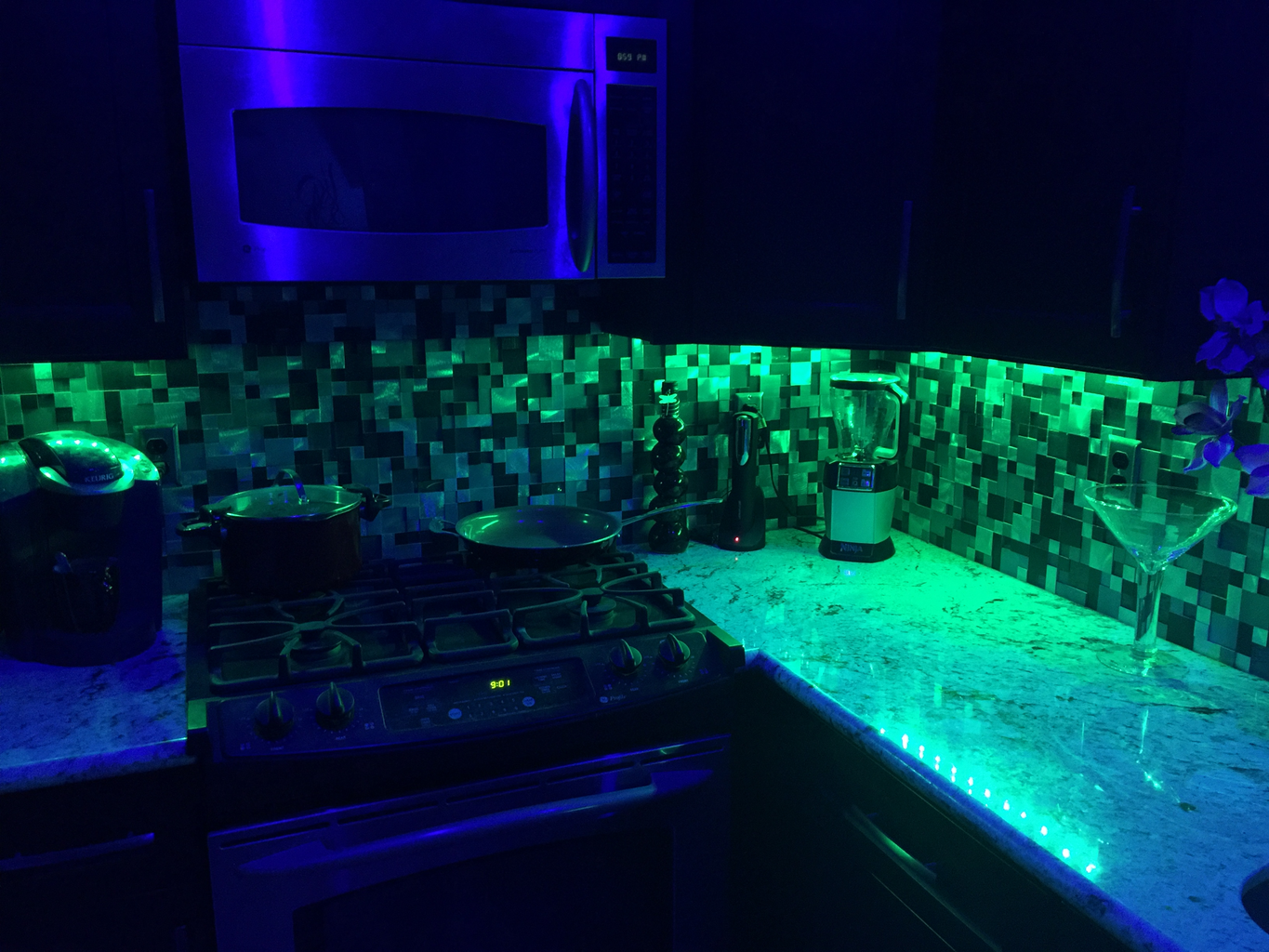 Cutting and Re connecting Phillips Hue Light Strips For Those of
