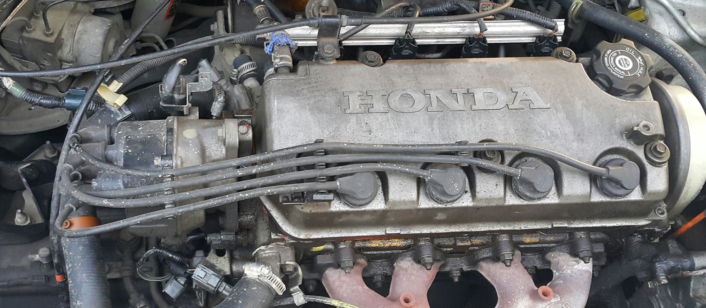 Replacing Spark Plug Wires (Honda Civic 1999 D16Y7)! 4 Steps Instructables