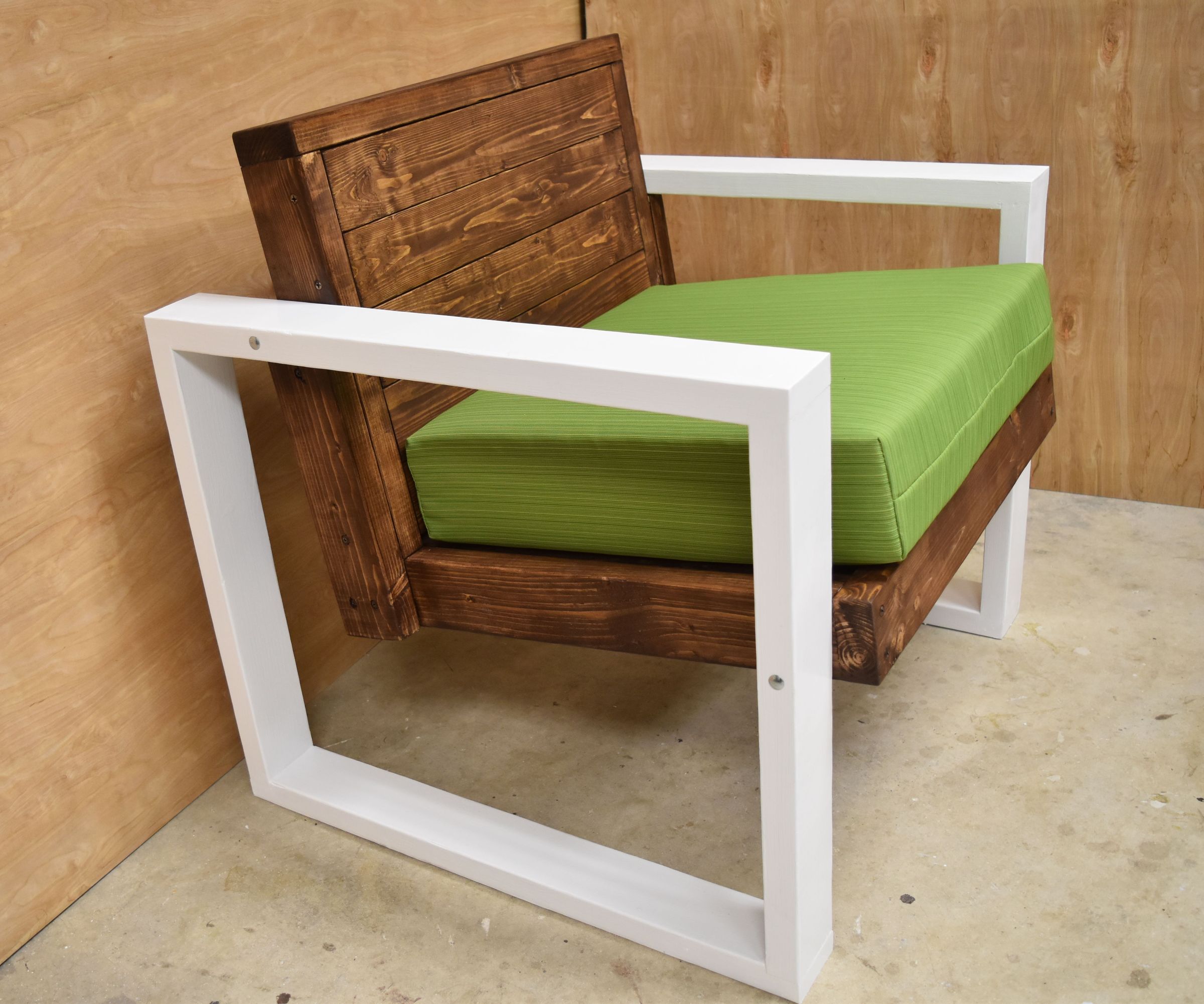 DIY Modern Chair 