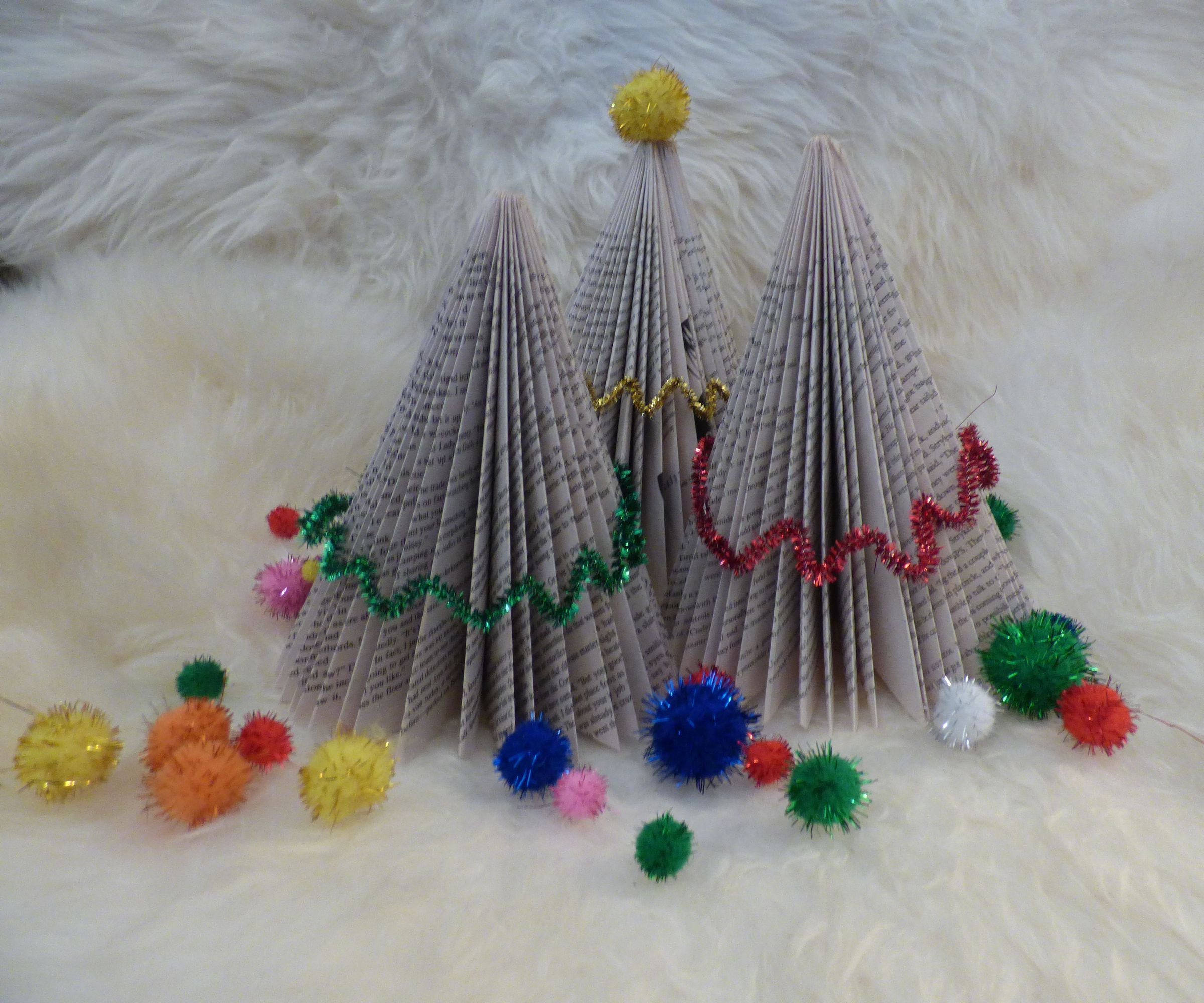 Folded Book Christmas Tree