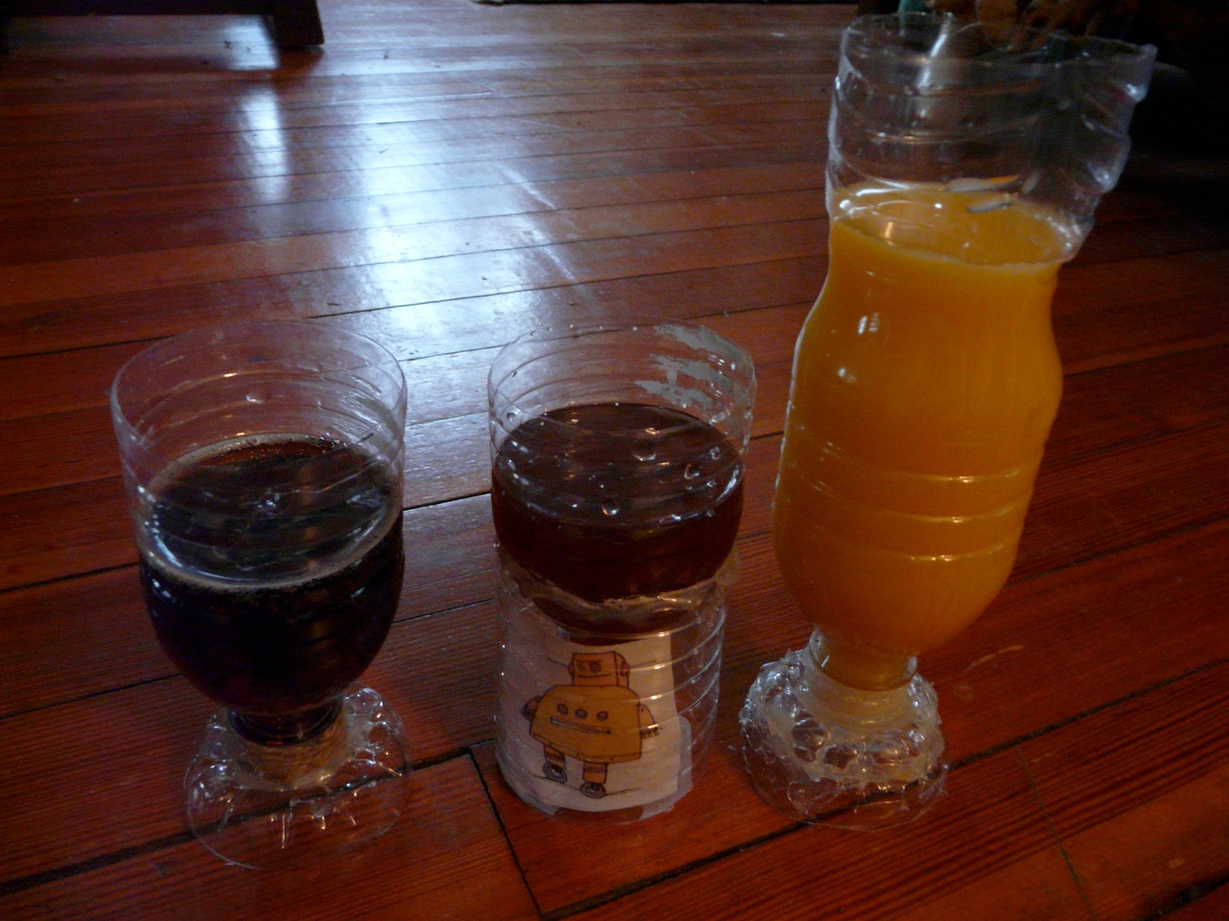 Easy Funky Drinking Glasses from PET bottles
