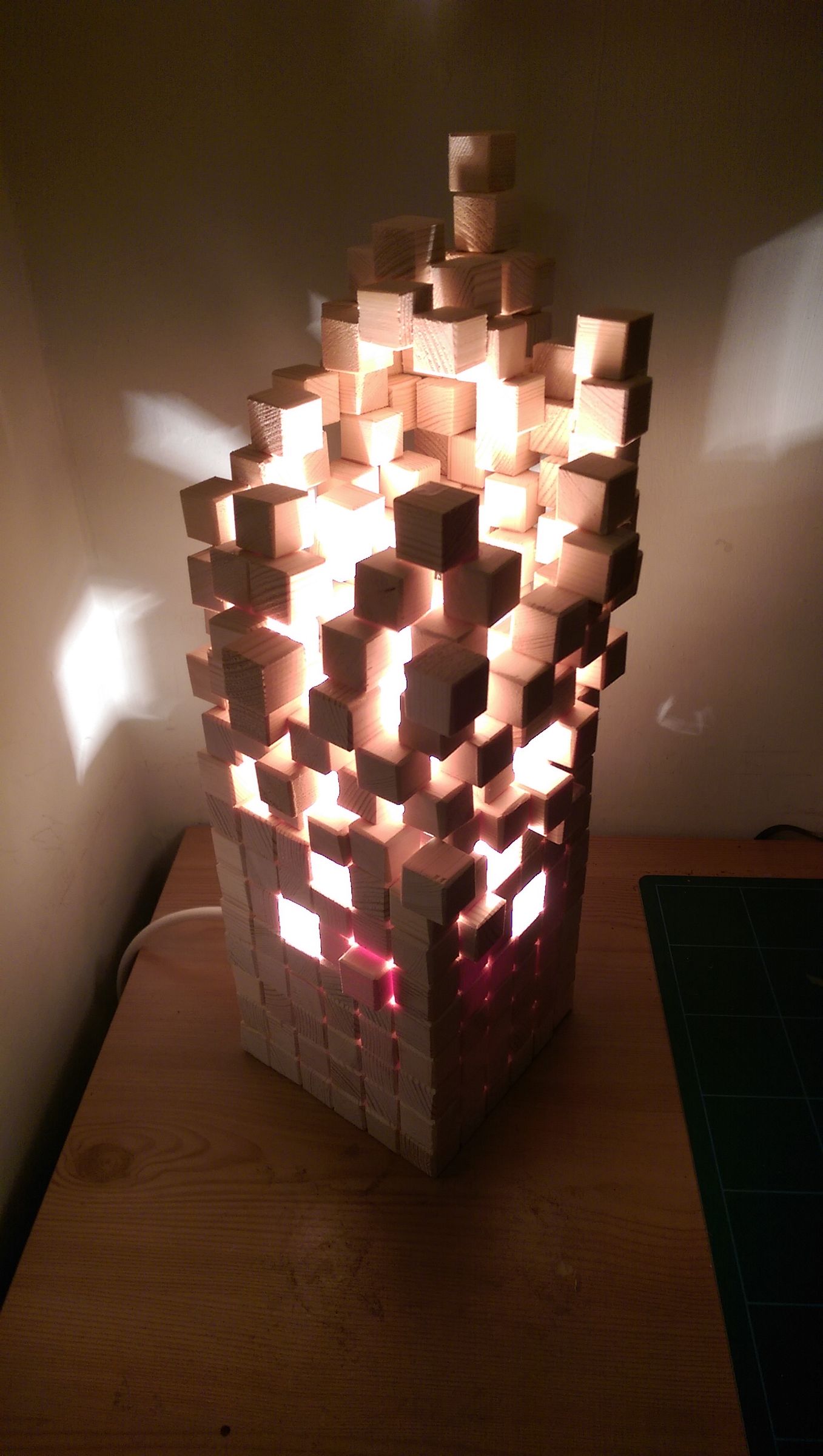 Wooden pixel lamp