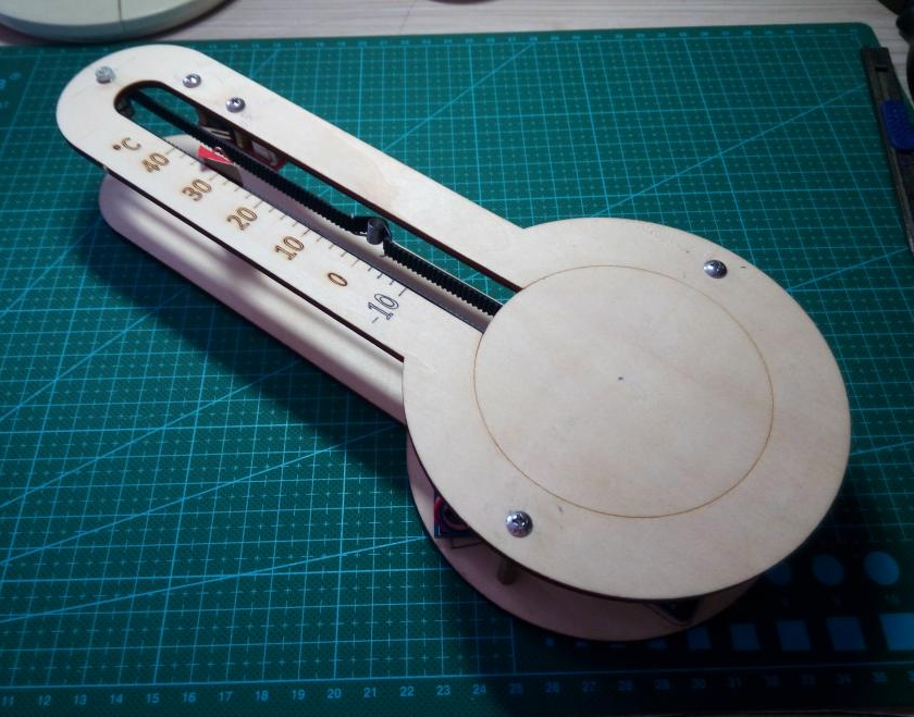 A Thermometer With a Mechanical Transmission System That Will Exceed Your Expectations