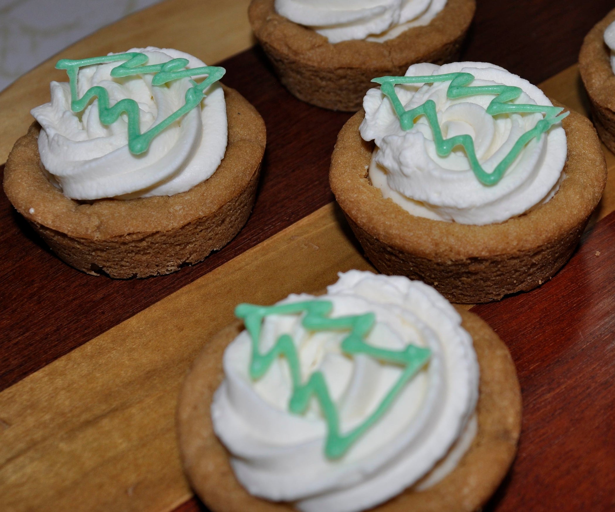 "Someone Spiked the Eggnog!" Cookie Cups 3 Steps Instructables