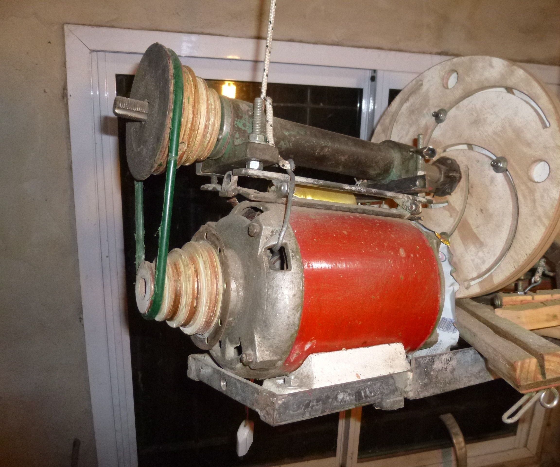 Calculating a pulleys based speed drive (Variador de velocidad a poleas)