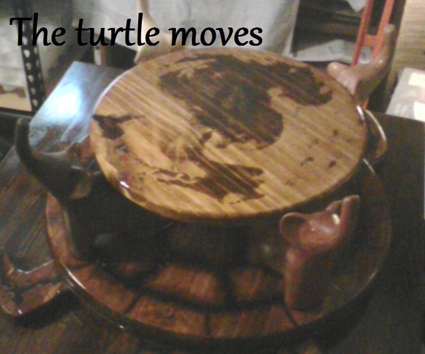 The Great Atuin : a Wooden Discworld Cake Stand and Serving Platter