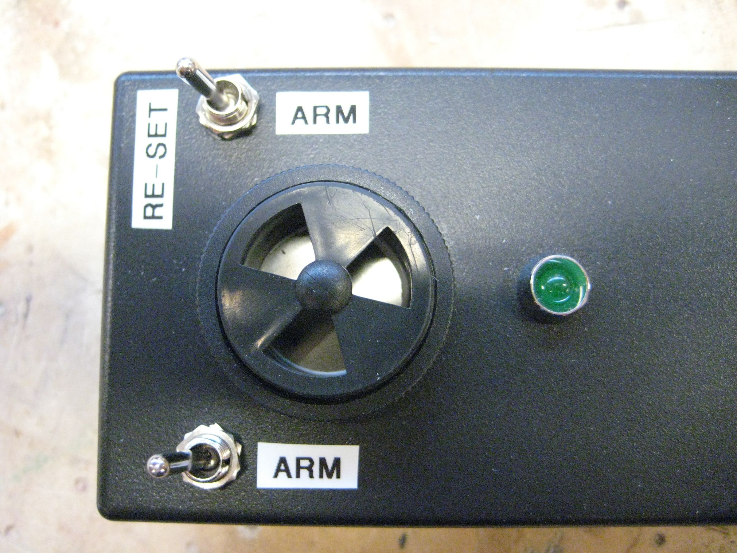 Laser Beam Alarm System With Rechargeable Battery for Laser 10 Steps