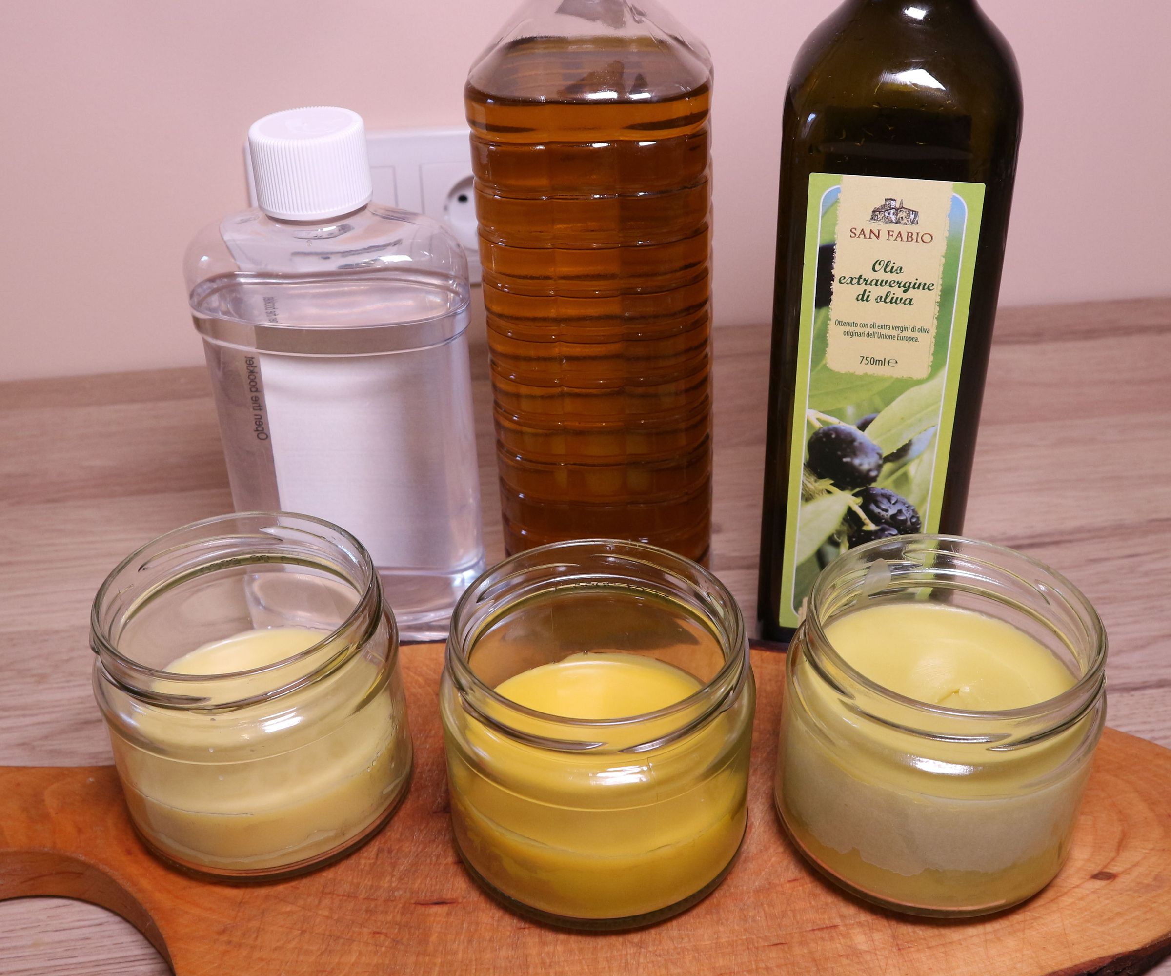 How to Make Food Safe Finishing Wax