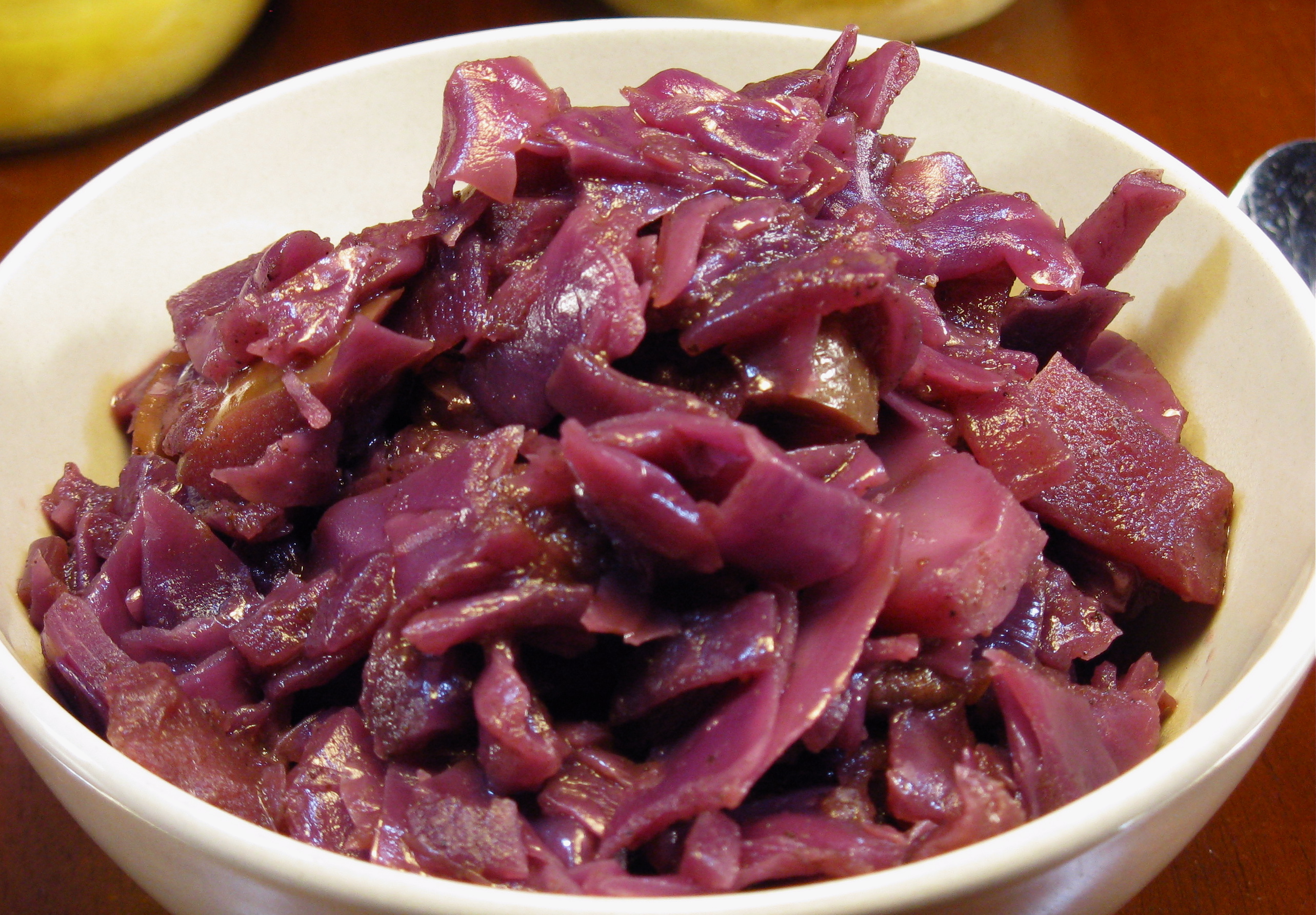 Braised Red Cabbage With Apples