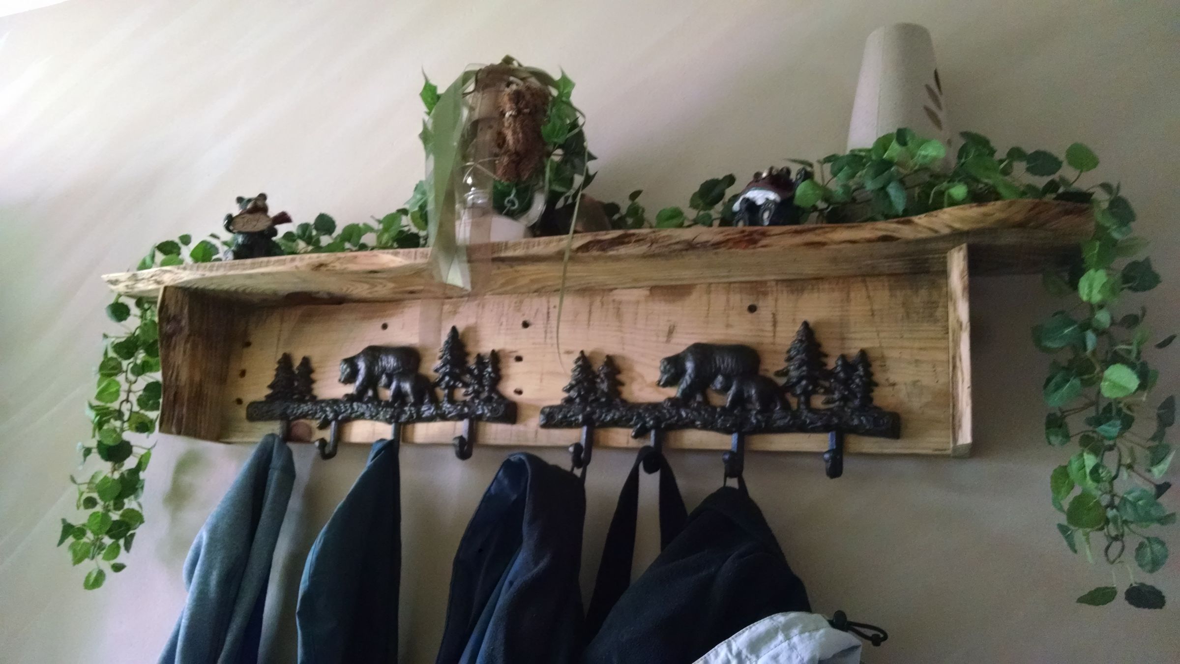 Pallet Wood Coat Rack 3 Steps (with Pictures) Instructables