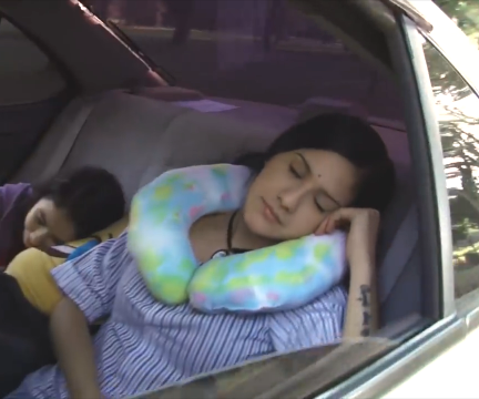 Turn Your T-shirt Into a Neck Pillow