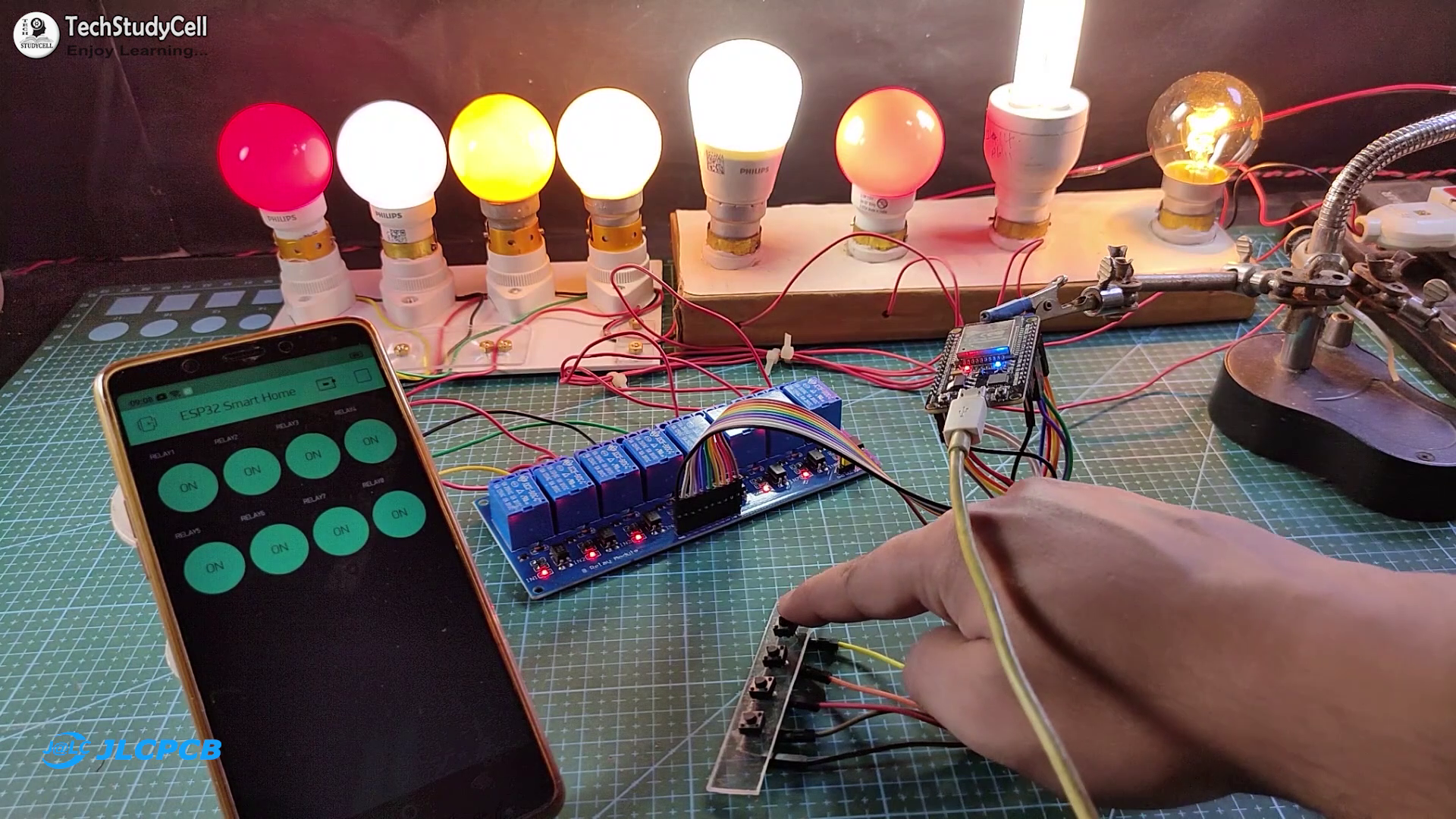 Smart Home Automation Using Blynk & ESP32 IoT Projects | WiFi & Manual ...