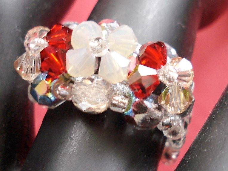 Easy 3 flower Crystal Ring
