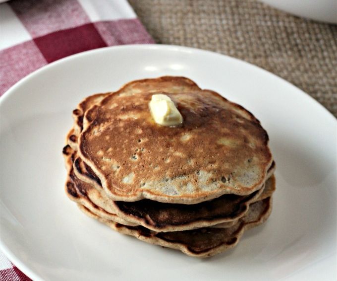 Apple Cinnamon Pancakes
