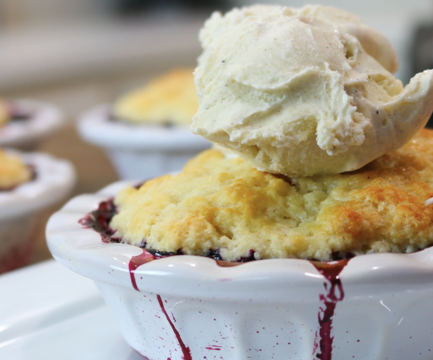 How to Make a Very Berry Cobbler