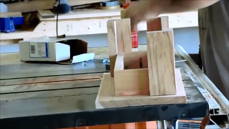 Step 6 : Put the Legs on Them 