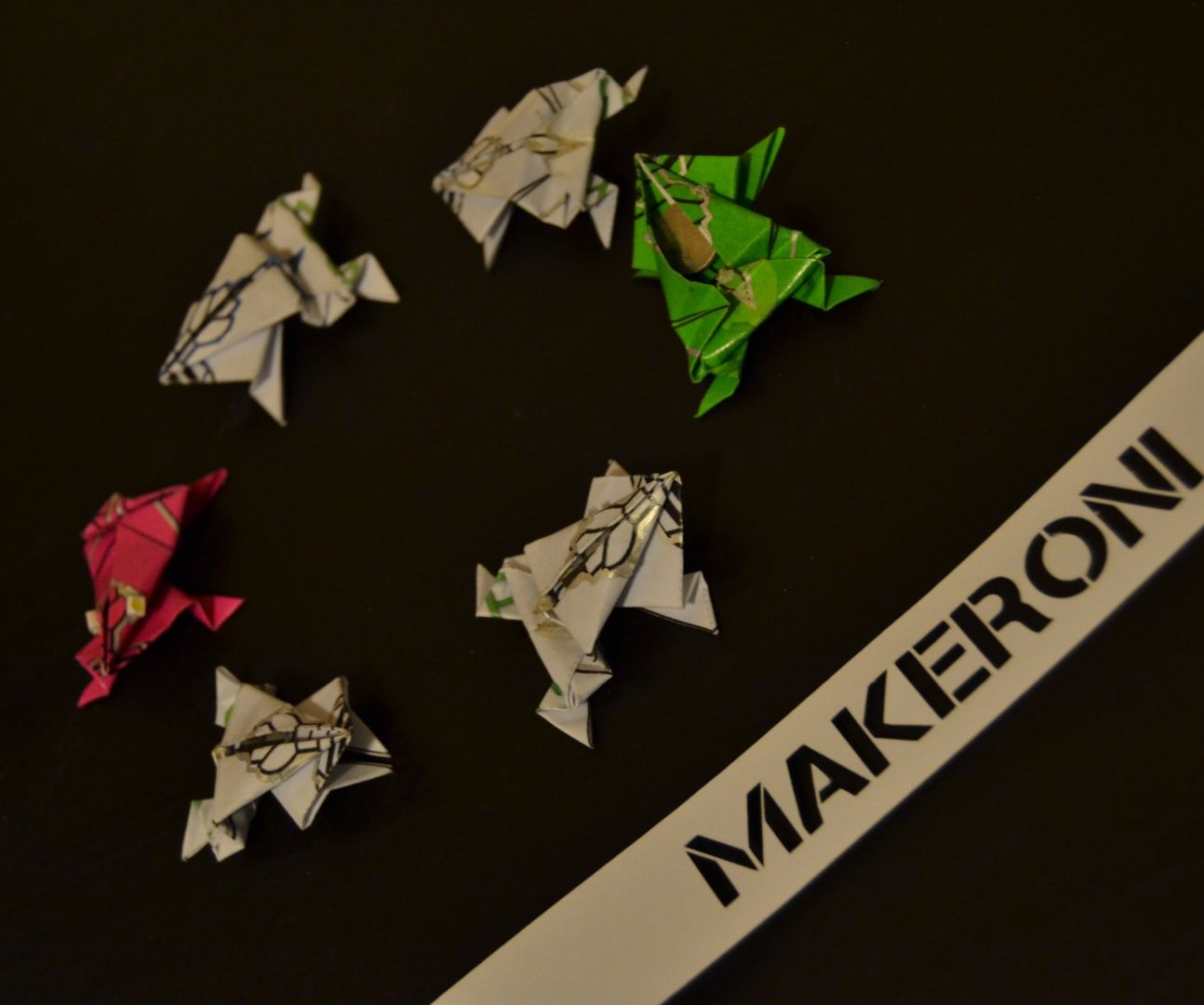 E-Origami "Creating Electronic Paper Frogs"