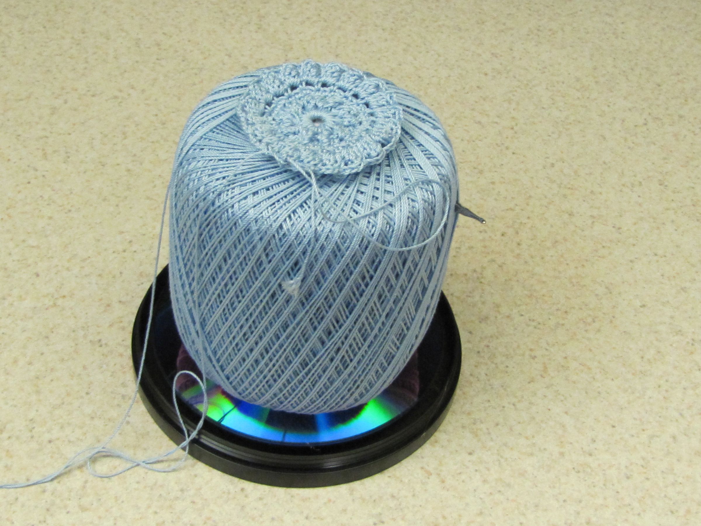 Rotating Yarn Holder
