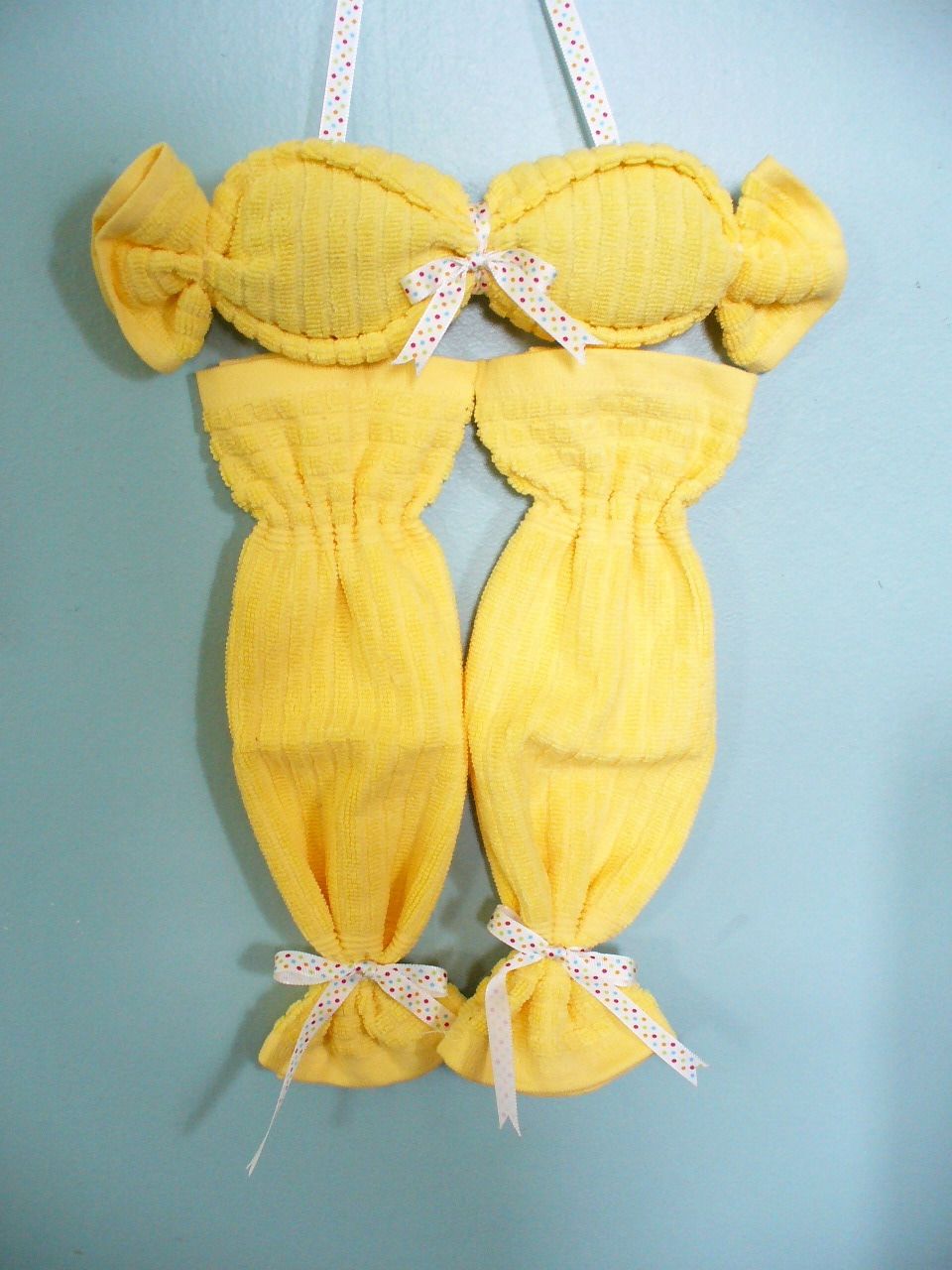 How to Make a Vintage Kitchy Crafty Gift