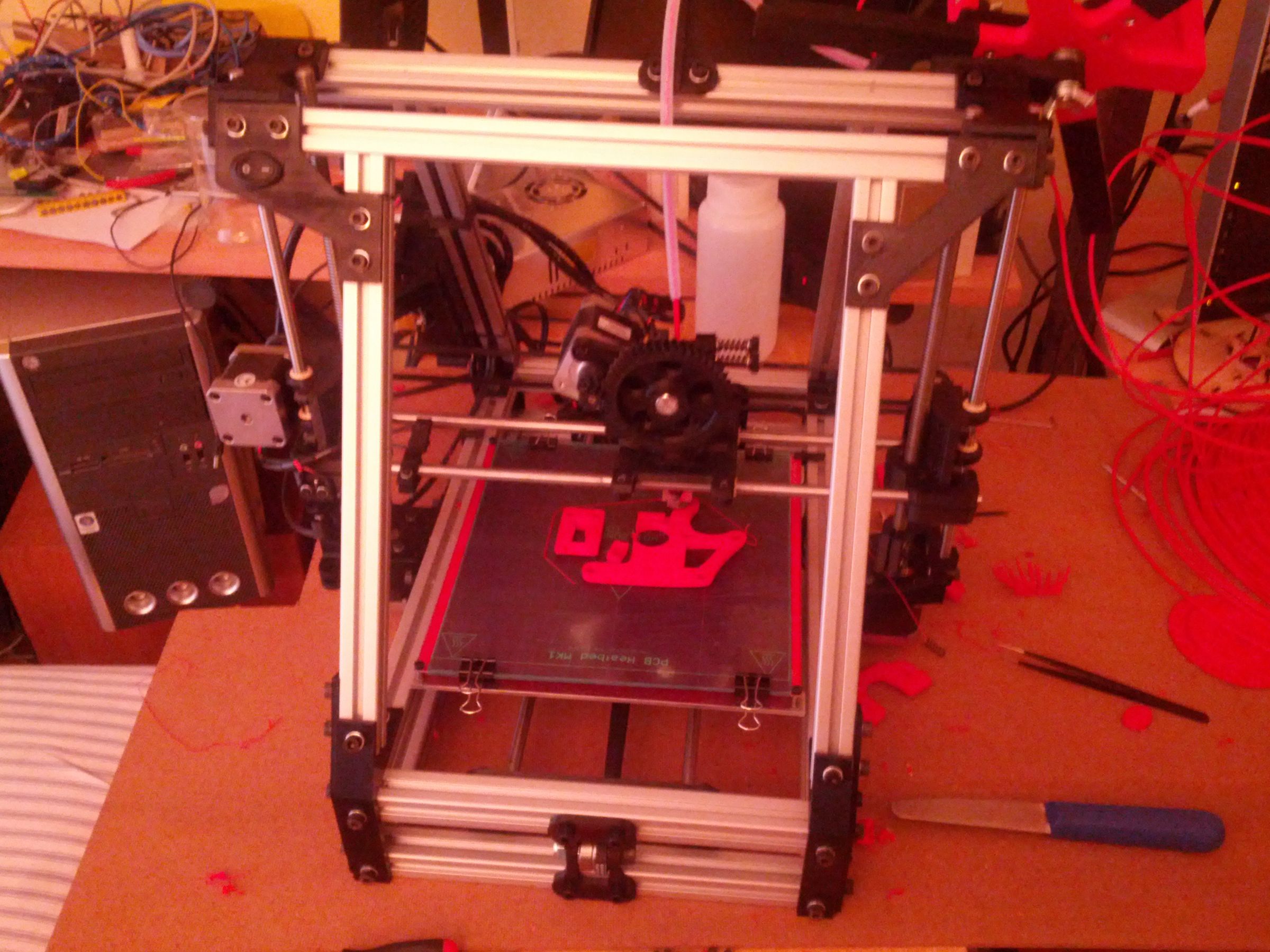 Using Sugru to create shock absorbers for your 3D printer